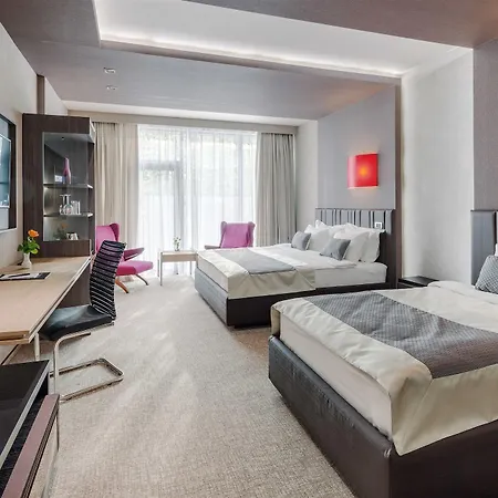 Sky Blue & Hotel 5*