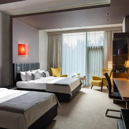 Sky Blue & Hotel 5*